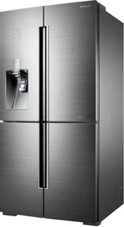 Стильные холодильники Lex цвета нержавеющей стали